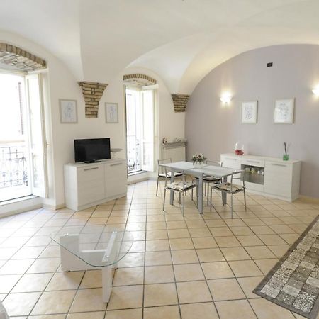 St. George Apartment Lovere Buitenkant foto