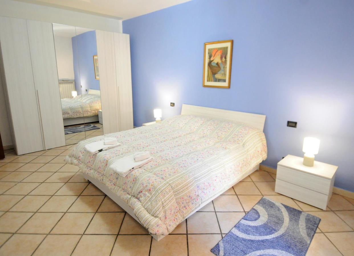 St. George Apartment Lovere Buitenkant foto